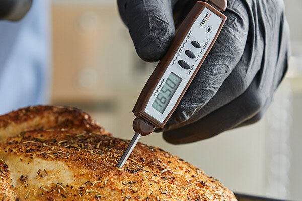 You are currently viewing The Guide to Different Food Safety Temperature
