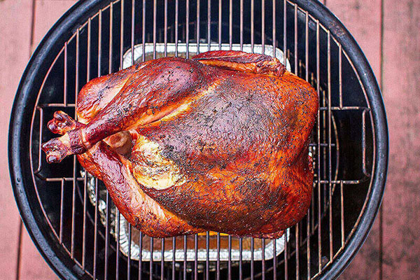You are currently viewing How To Smoked Turkey on a Kamado Grill