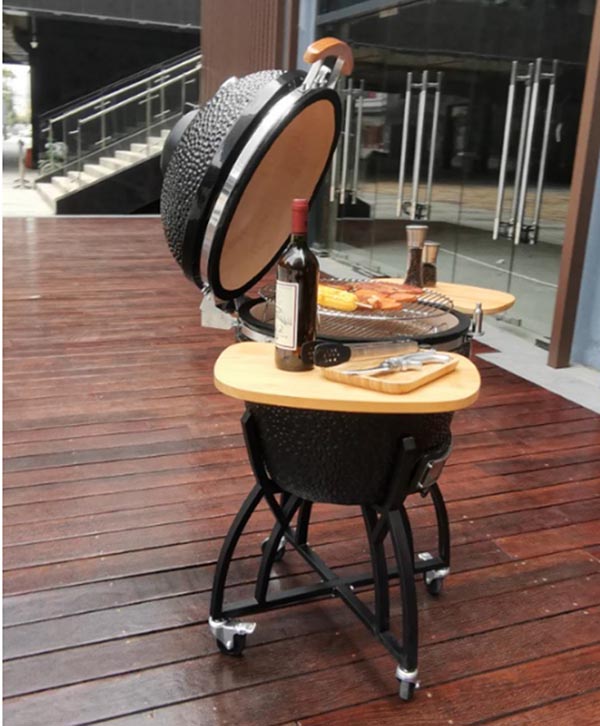 You are currently viewing How to use a kamado grill