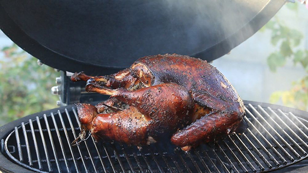 You are currently viewing Cold Smoking Vs. Hot Smoking Meat: Everything You Need To Know