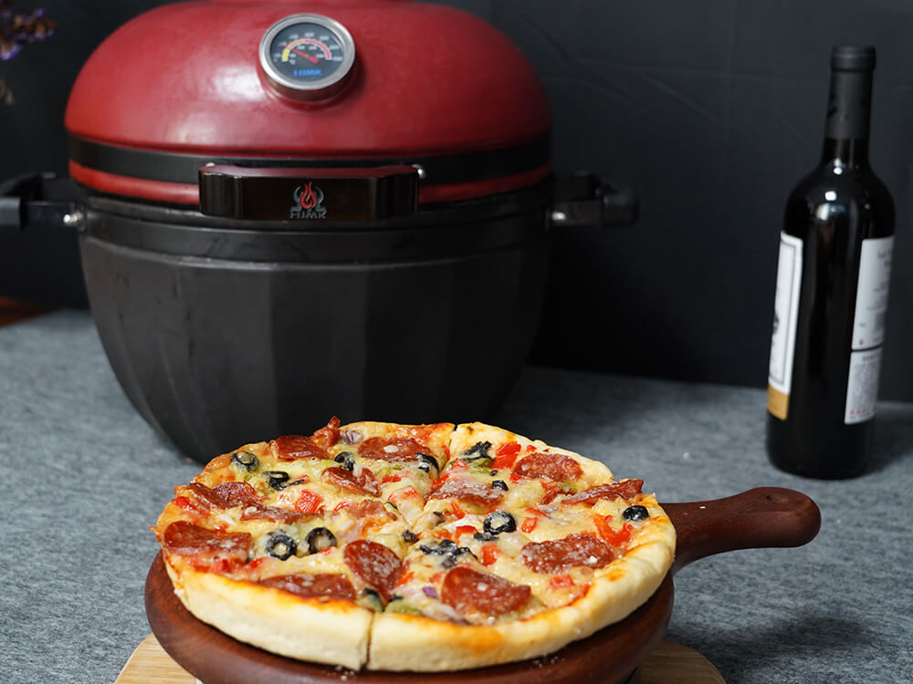 You are currently viewing The Best Tips for Cooking Pizza on the Ceramic Grill￼￼