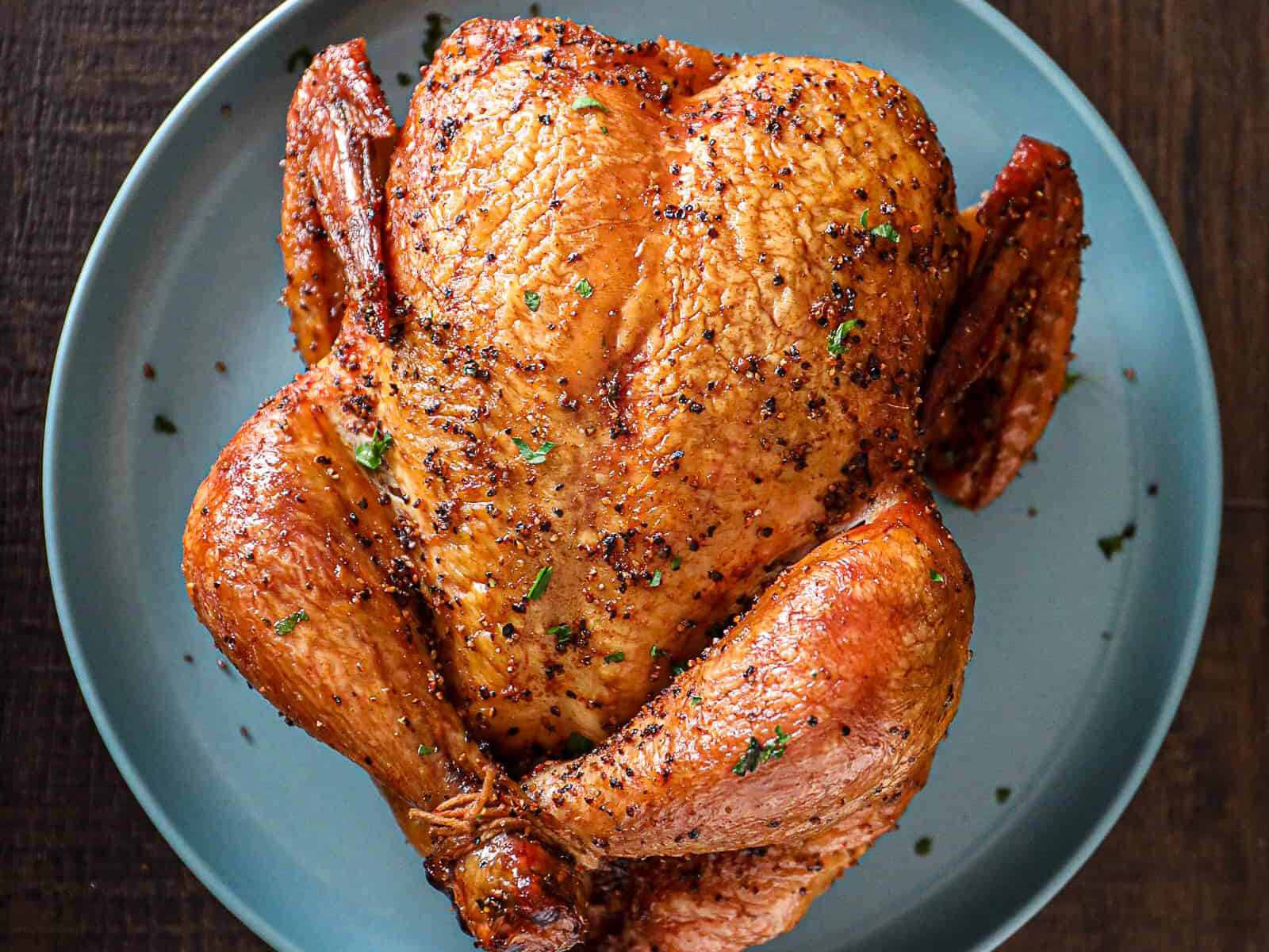 You are currently viewing What Are The Best Woods for Smoked Chicken On Kamado Smoker?￼